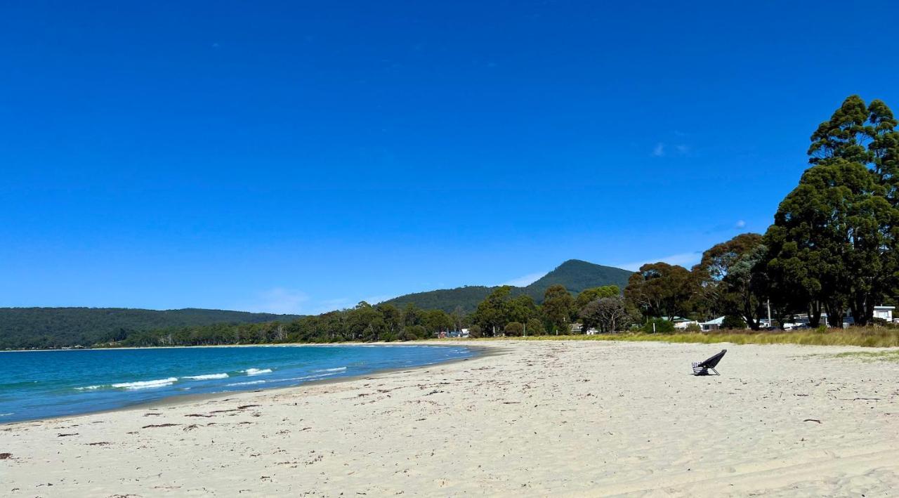 Lumeah Retreat Bruny Island Villa Adventure Bay Exterior photo