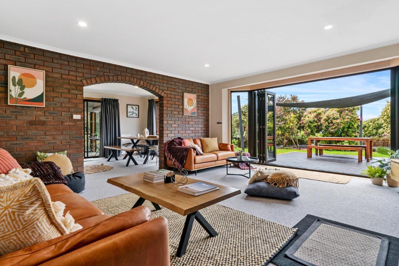 Lumeah Retreat Bruny Island Villa Adventure Bay Exterior photo