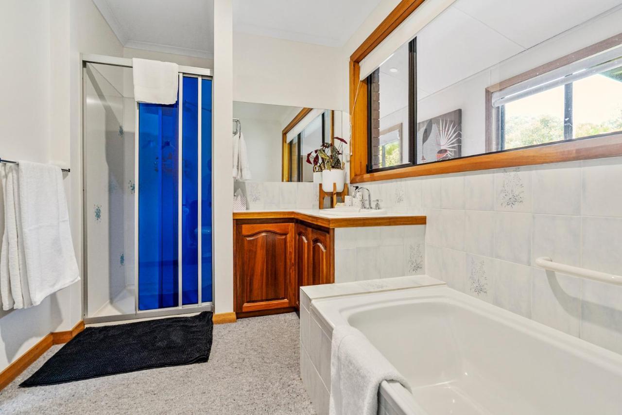 Lumeah Retreat Bruny Island Villa Adventure Bay Exterior photo